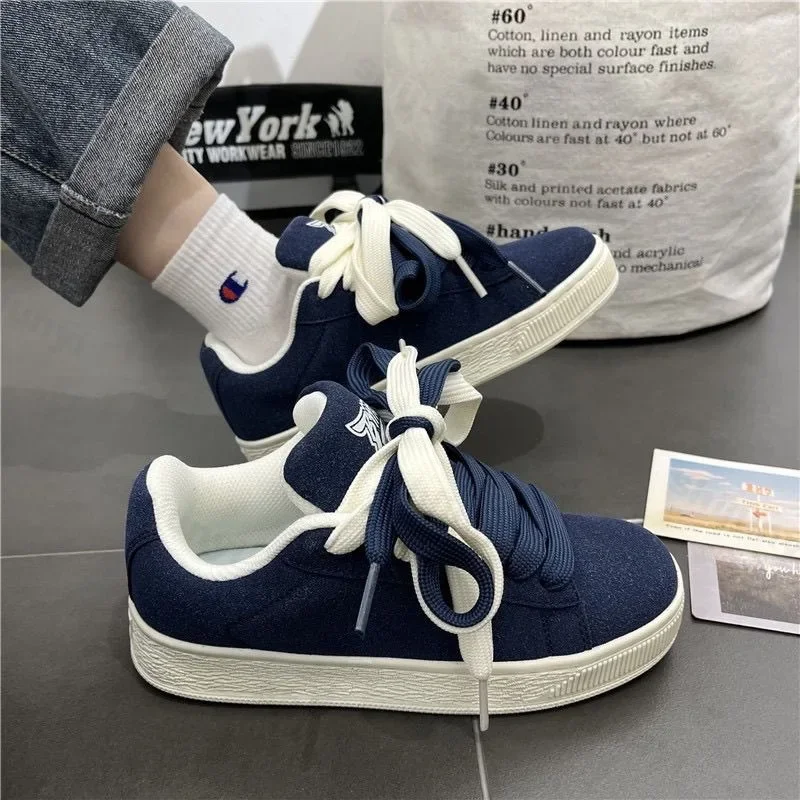 

2026 Spring New Couple Casual Shoes Retro Multi functional Youth Fashion Breathable Height Increasing Sports Skateboarding Shoes