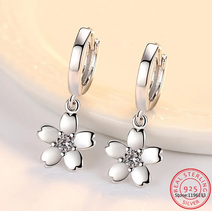 Fashion Child 925 Silver Pink Zirconia Cute Flower Hoop Earrings Girl Women Beautiful Huggies Earring Jewelry Anti-Allergic E198