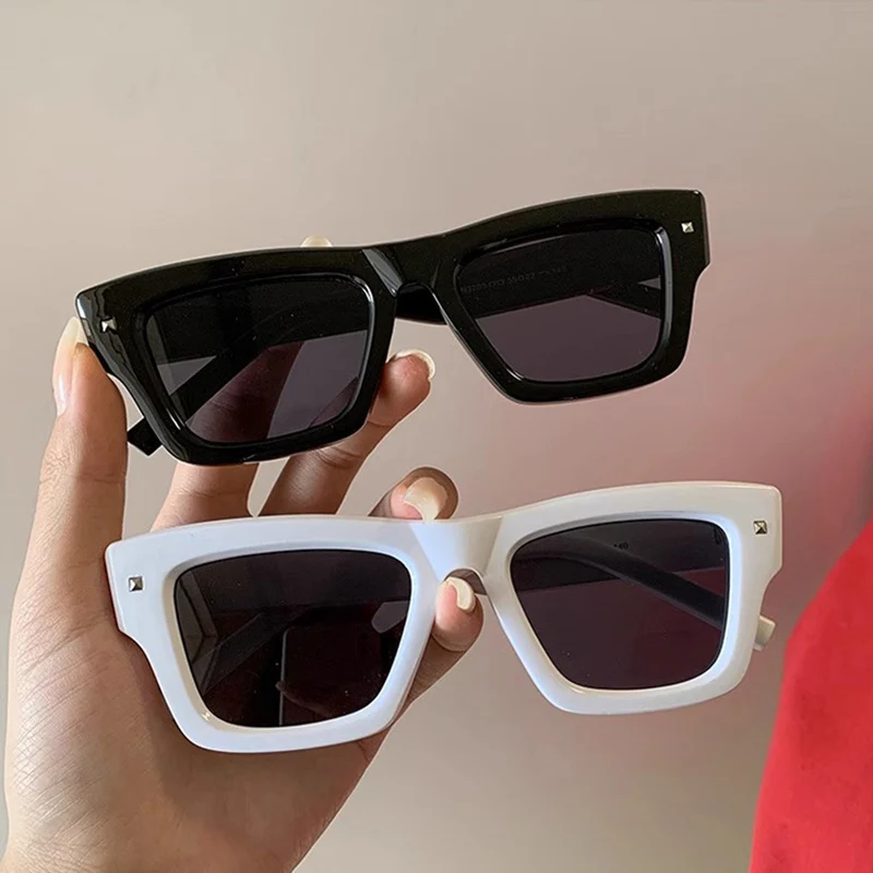 SO&EI Ins Popular Fashion Cat Eye Women Sunglasses Fashion Brand Designer Shades UV400 Vintage Rivets Men Sun Glasses