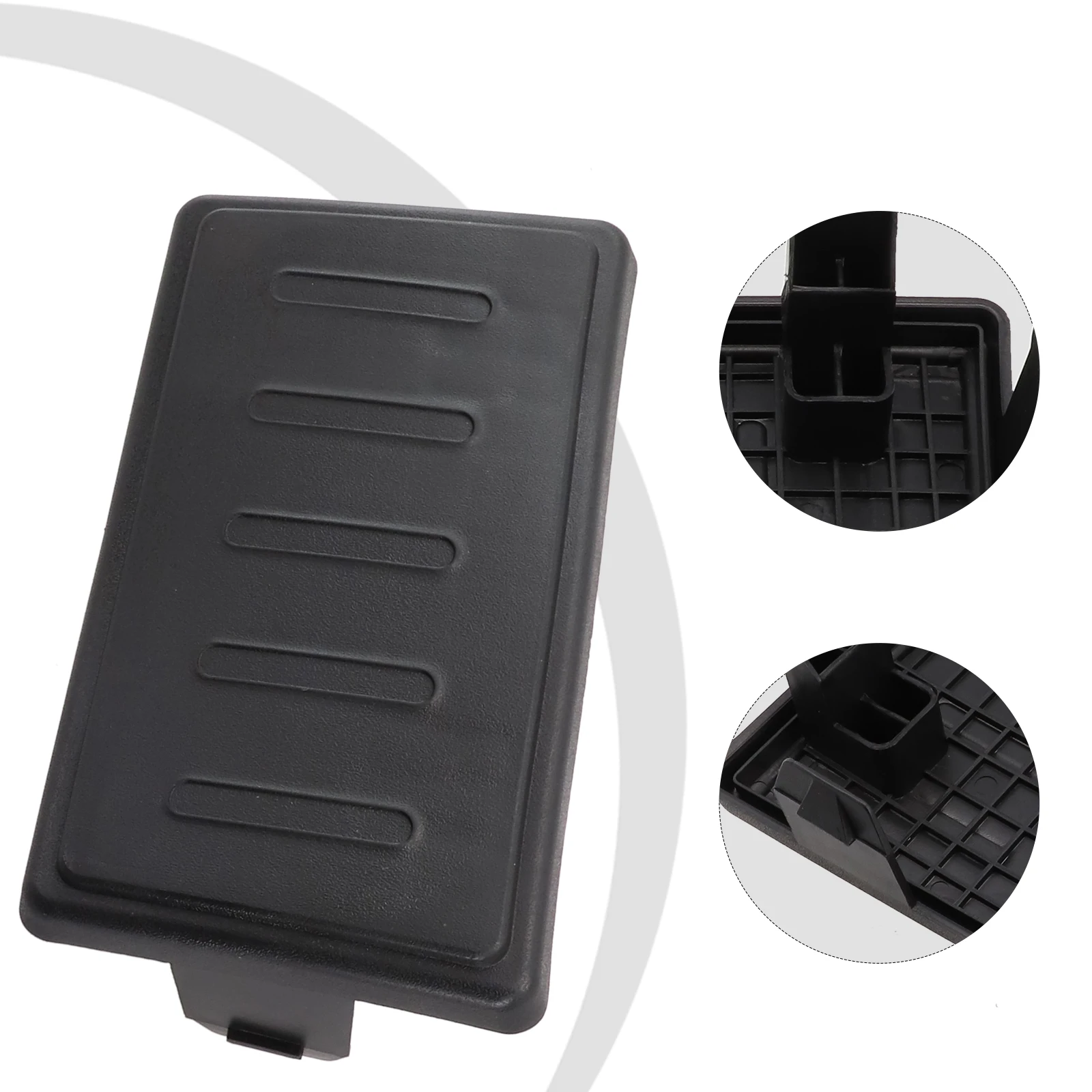 Automobiles Filters Upper 16526-ED000  For Cover Of Air Filter For NISSAN For Versa For Cube Wear Parts  Air Filter