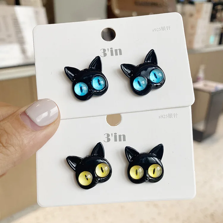 Funny Cartoon Cat Earrings Unique Women's Yellow-Eye Cat Long Tail Splits Type Cute Fashion Dangler Women Ear Stud for Girls