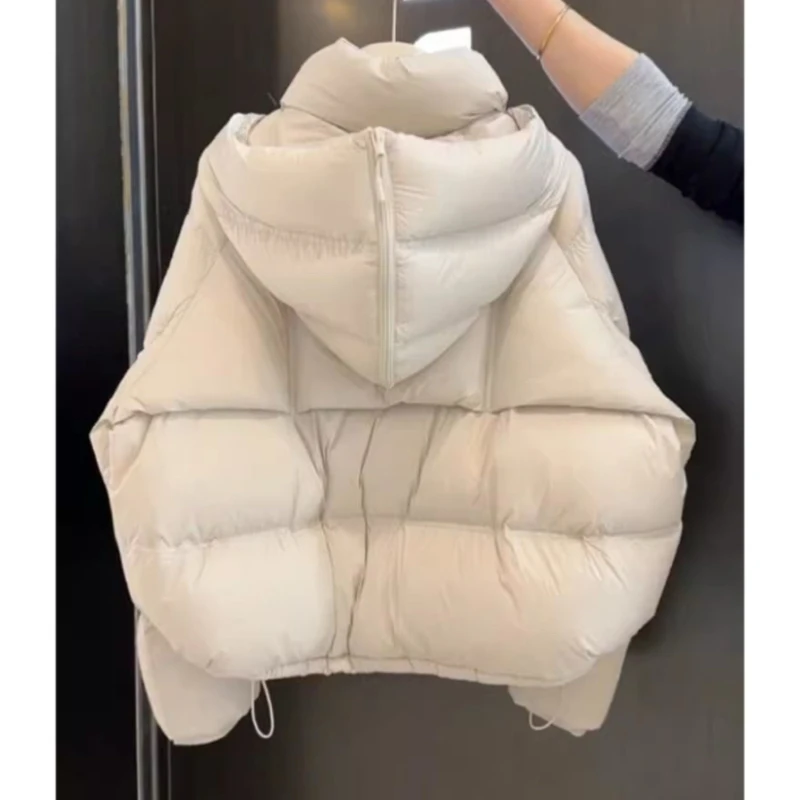 Cappotto corto in cotone autunno inverno donna 2025 giacca in cotone con cappuccio casual allentato di nuova moda colore puro addensare tuta sportiva femminile