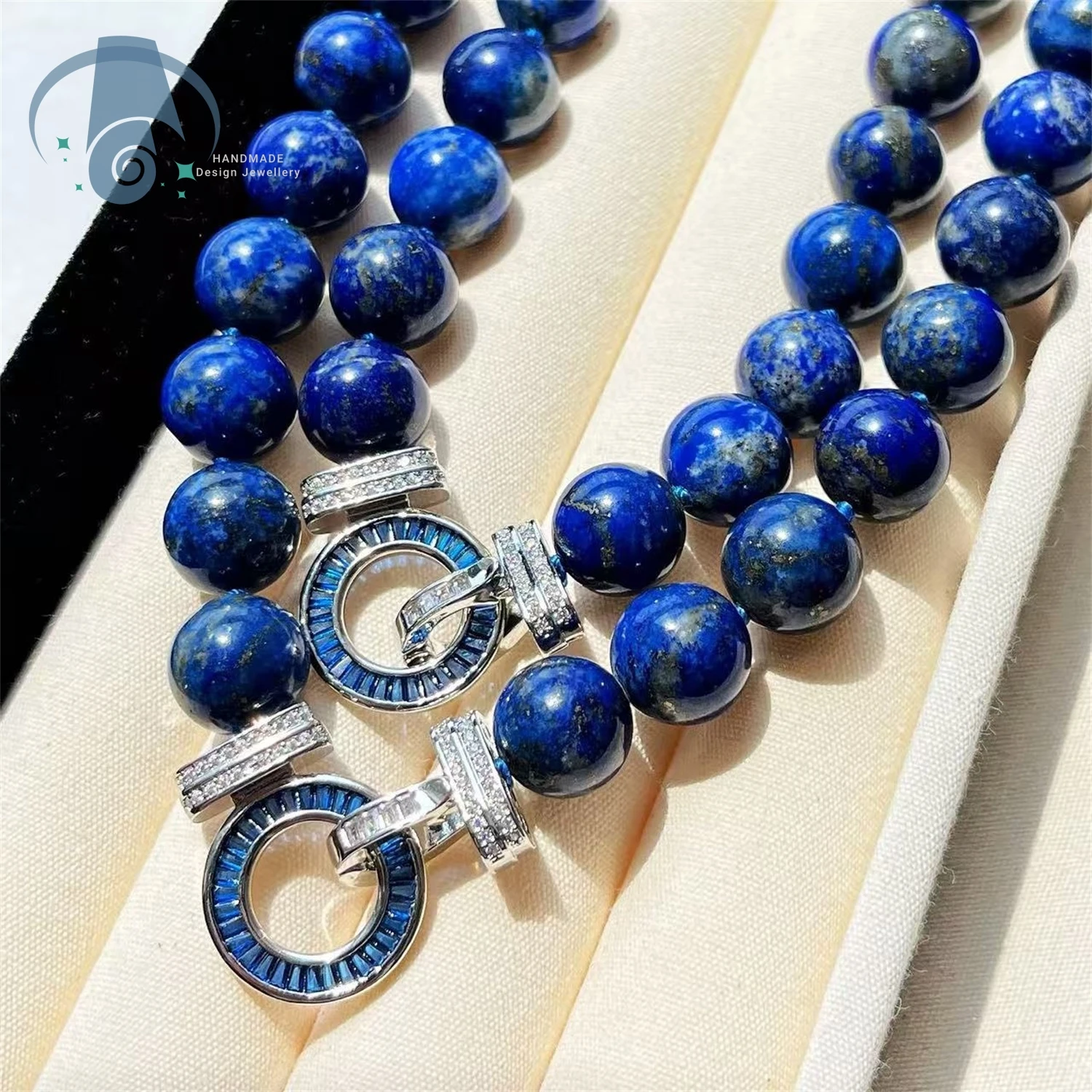 Natural Lapis Lazuli Deep Blue Gemstone Beaded Pendant Choker Necklace Handcrafted Elegant Unique Jewelry for Women Luxury Gifts