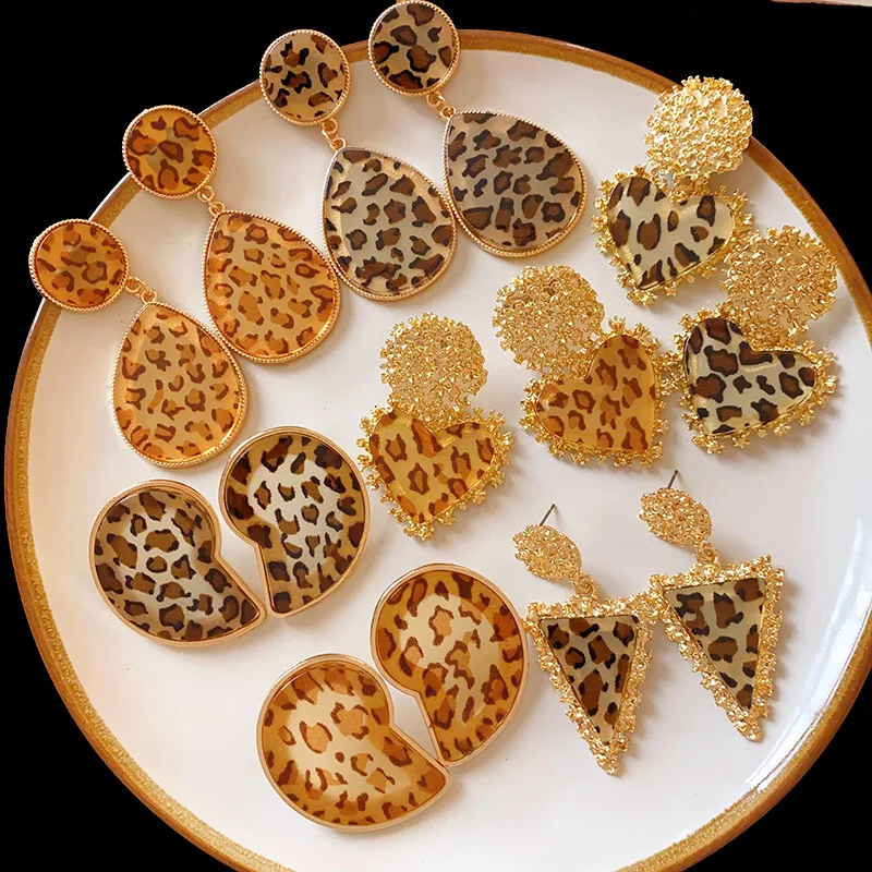 Round Leopard Print Triangular Earrings for Women European and American Retro Maillard Style Earrings FashionElegant Jewelry