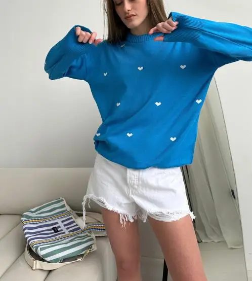 

Autumn Temperament Commuting Casual Round Neck Design Sweater Fashionable Women's Heart-Shaped Printed Loose Sweater
