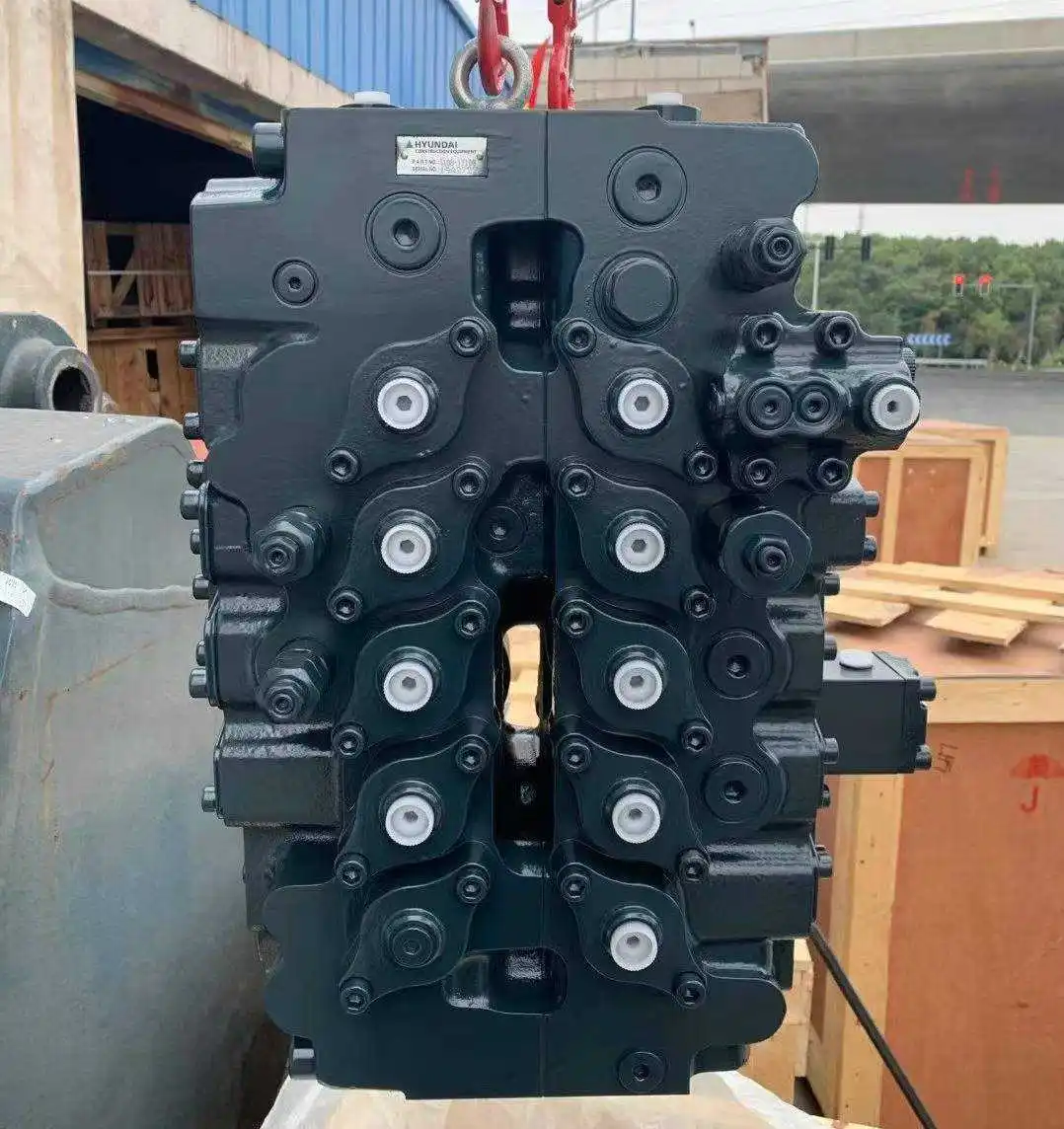R485 Control Valve 31QB-16110 Hydraulic Distribution Valve Enhances Lifting Control Precision For Hyundai R485 Excavator