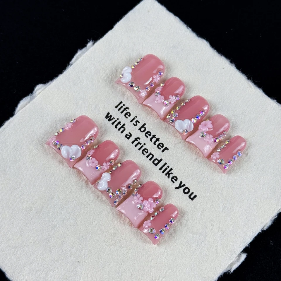 10 uñas postizas de alta gama estilo chica rosa, diseño tridimensional pintado a mano, con pequeños diamantes 4