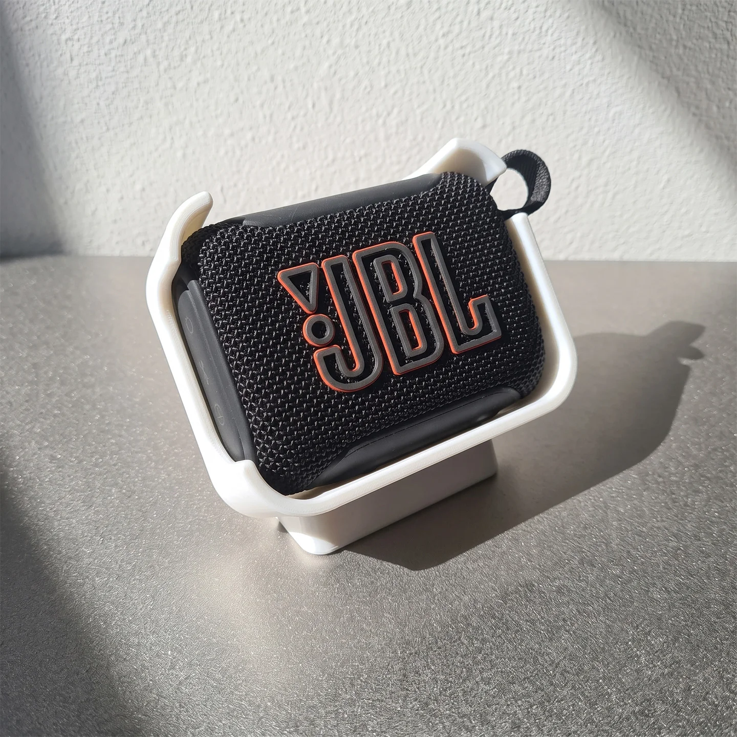 Suitable for JBL GO 5 stand, base, desktop, riser/tilt stand, accessories.
