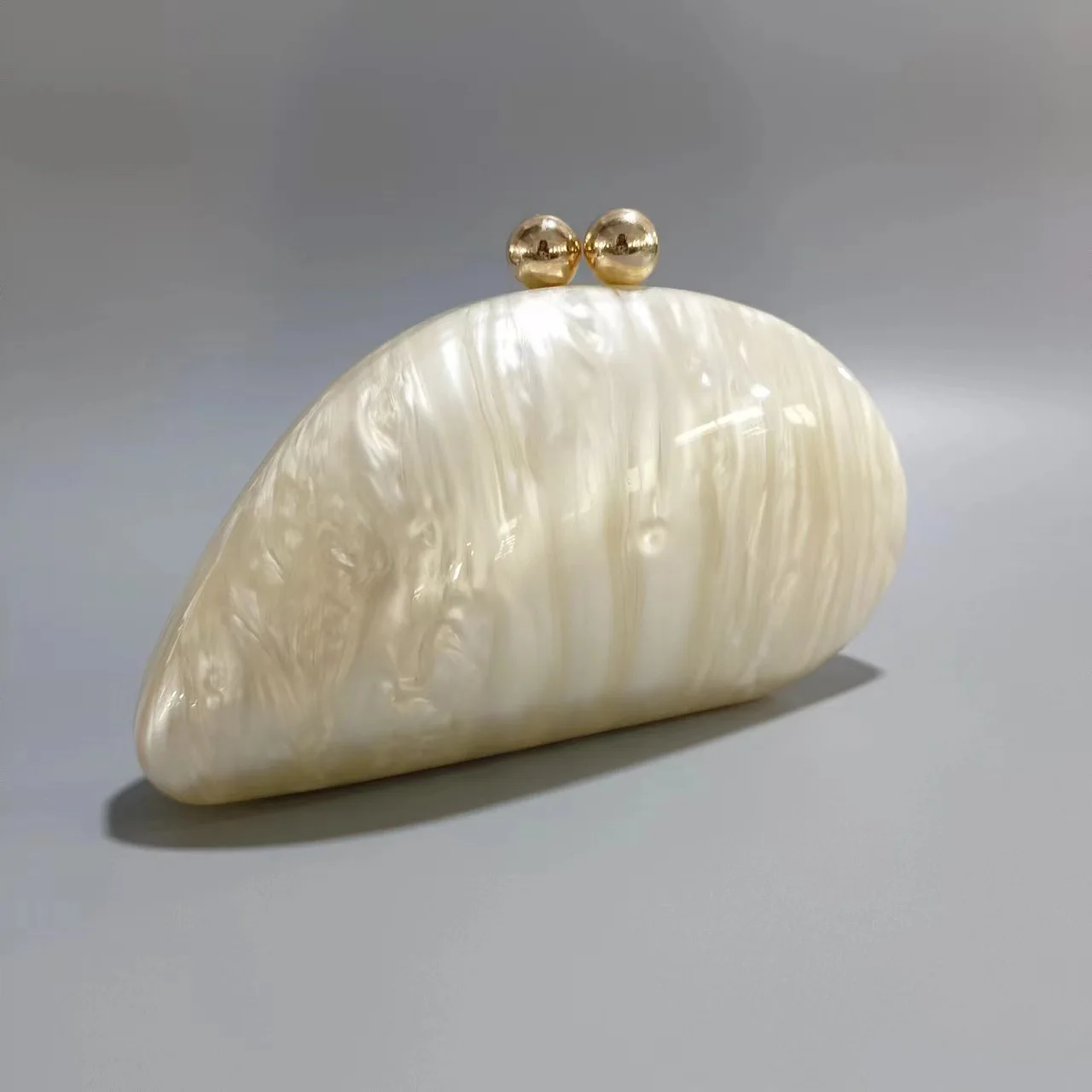 

fashion Acrylic Shell Shape Clutch Bag Women Designer Evening Party Cute Purse New Green Gold Purple Ivory Handbag High Quality