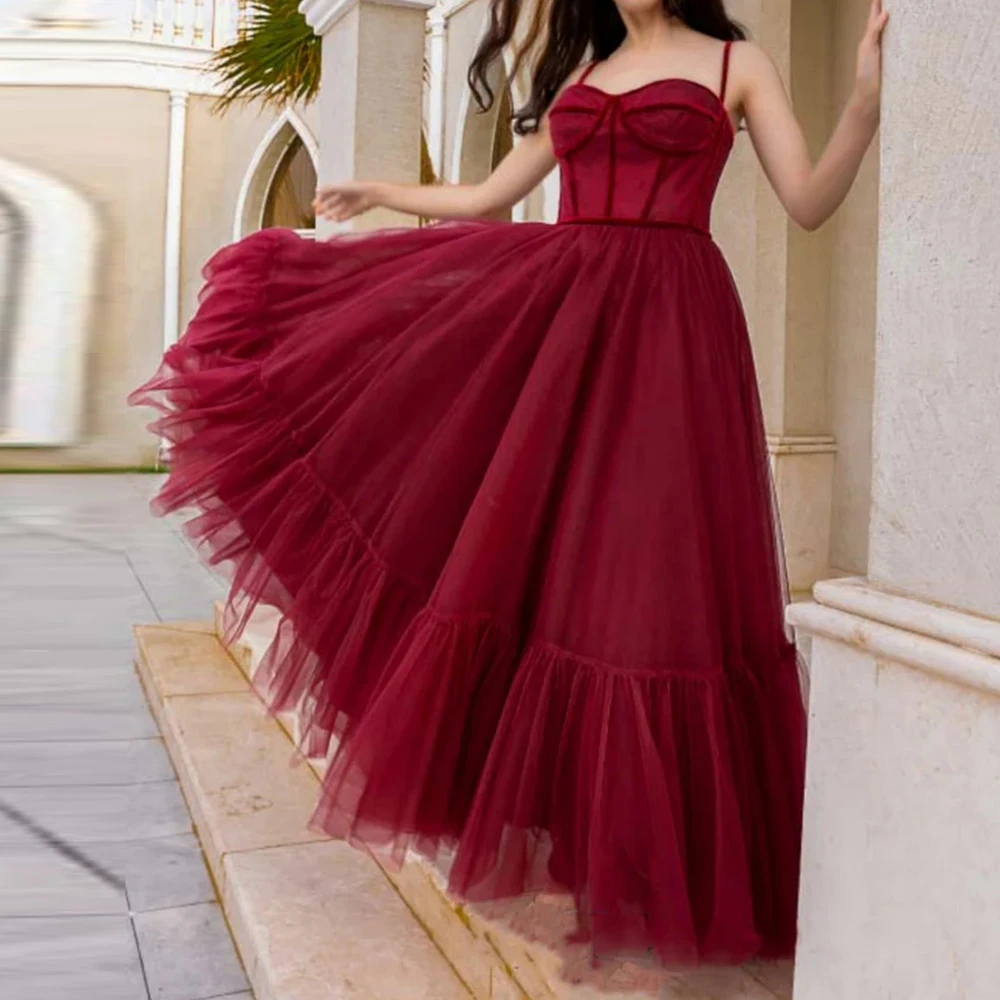 

Red Elegant Zipper Back Evening Dress Elegant pleats A-Line Floor Length Sweetheart Spaghetti Straps Tulle Sleeveless Party Gown