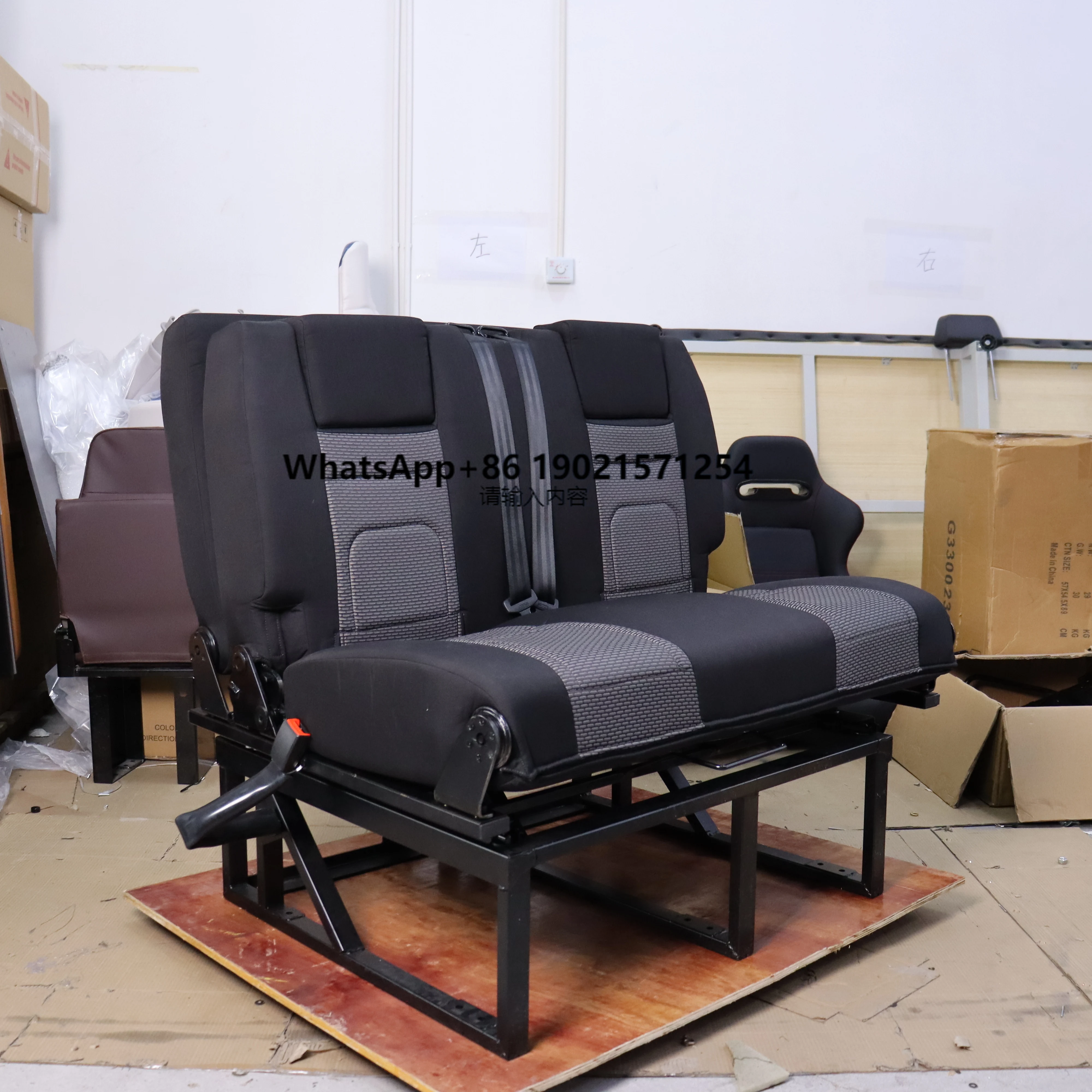 

3/4 Bed Classic Car Interior Campervan Seating RV Seat Bed Triple Folding Bench Seat for Van VW T5/T6 Transit Campervans