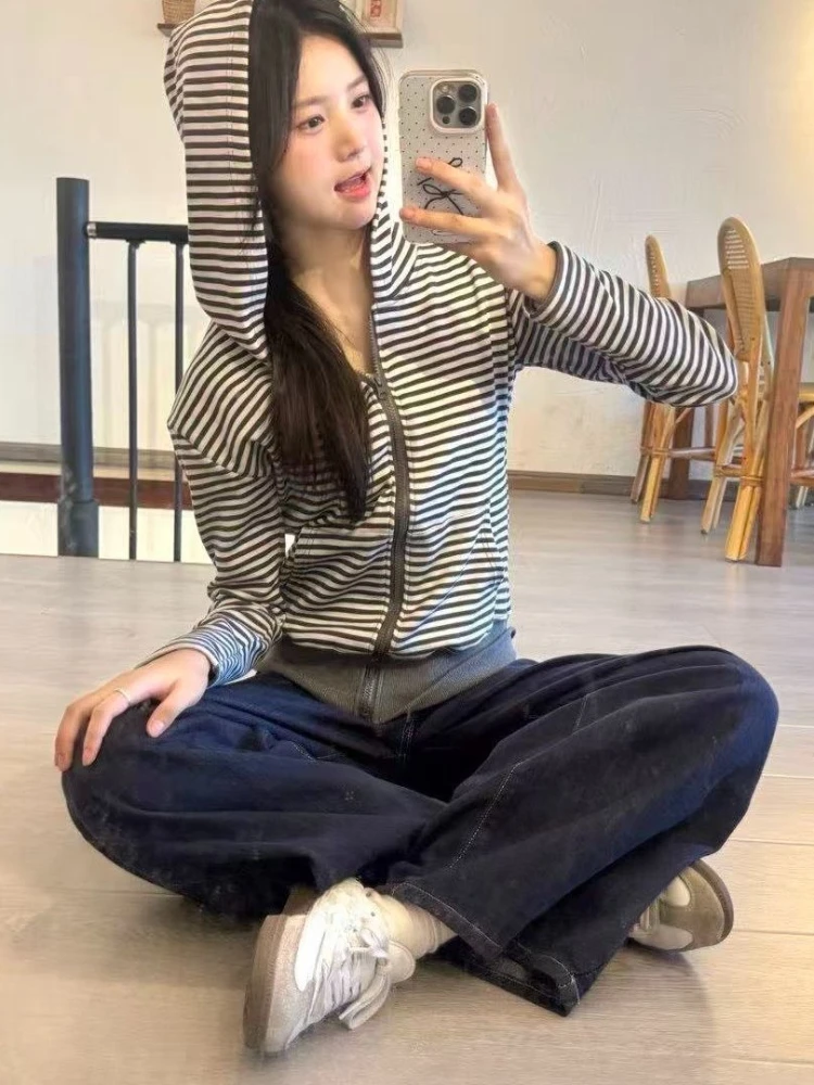 2026 Harajuku Vintage Stripe Hoodie Autumn Streetwear Grunge Zipper Hoody Y2k Aesthetic Women Casual Pocket Slim Fit Sweatshirt