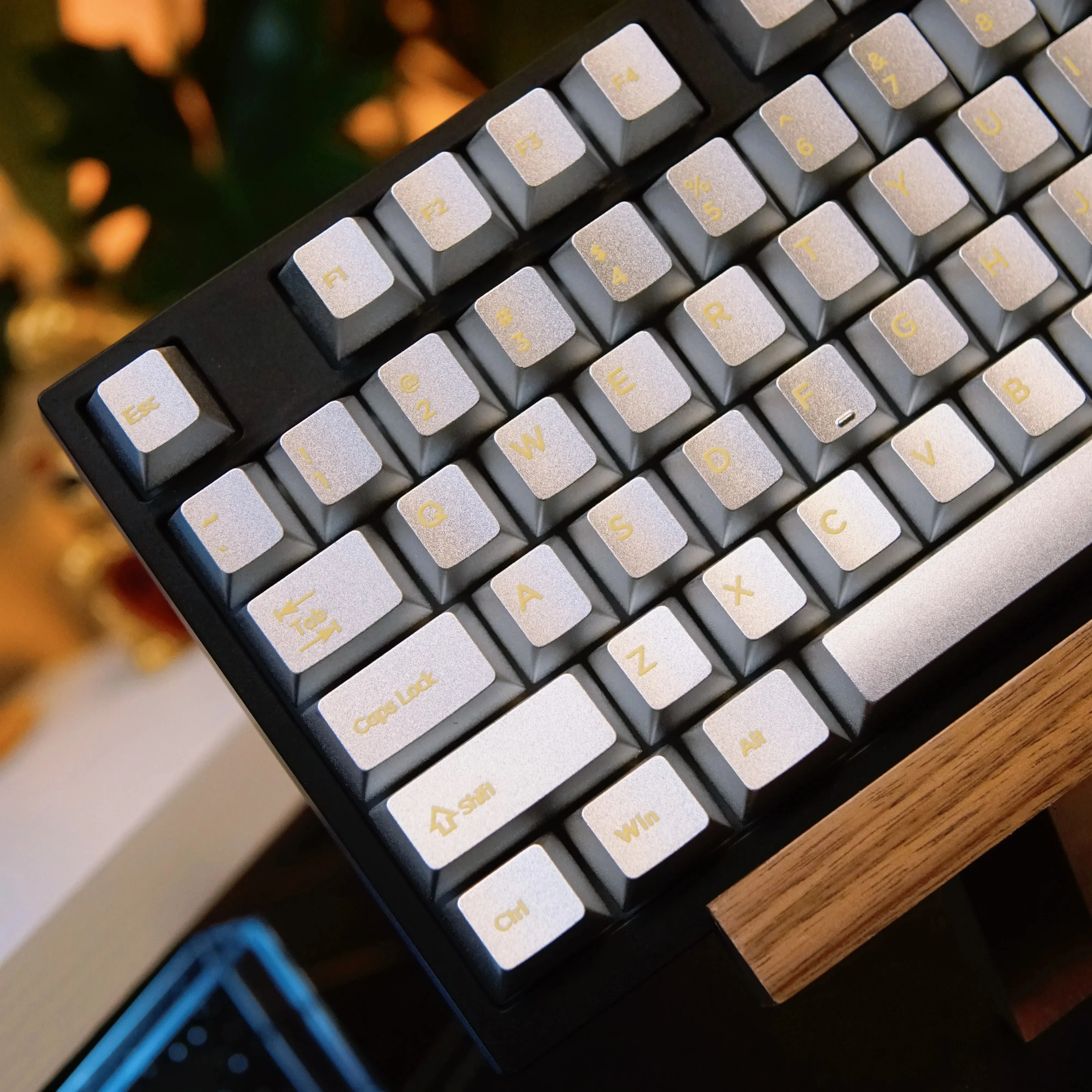 Aluminum Alloy Keycaps Matte Silver Cherry Profile Custom Metal Key Caps Mechanical Keyboard Compatible with Wooting60/ROG