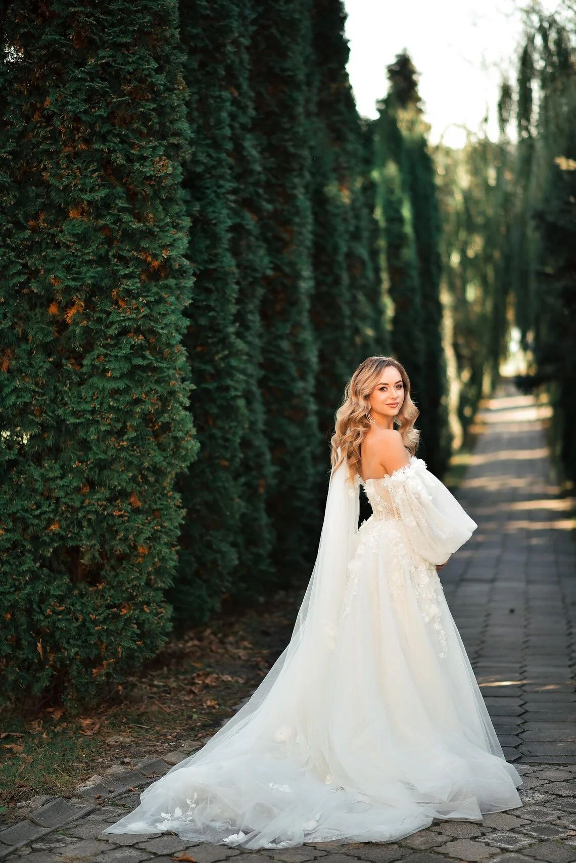 2026年アラブ風ラグジュアリーオフショルダーAラインウェディングドレスレースデカールヴィンテージロングスリーブプリンセスブライダルドレスカスタマイズ