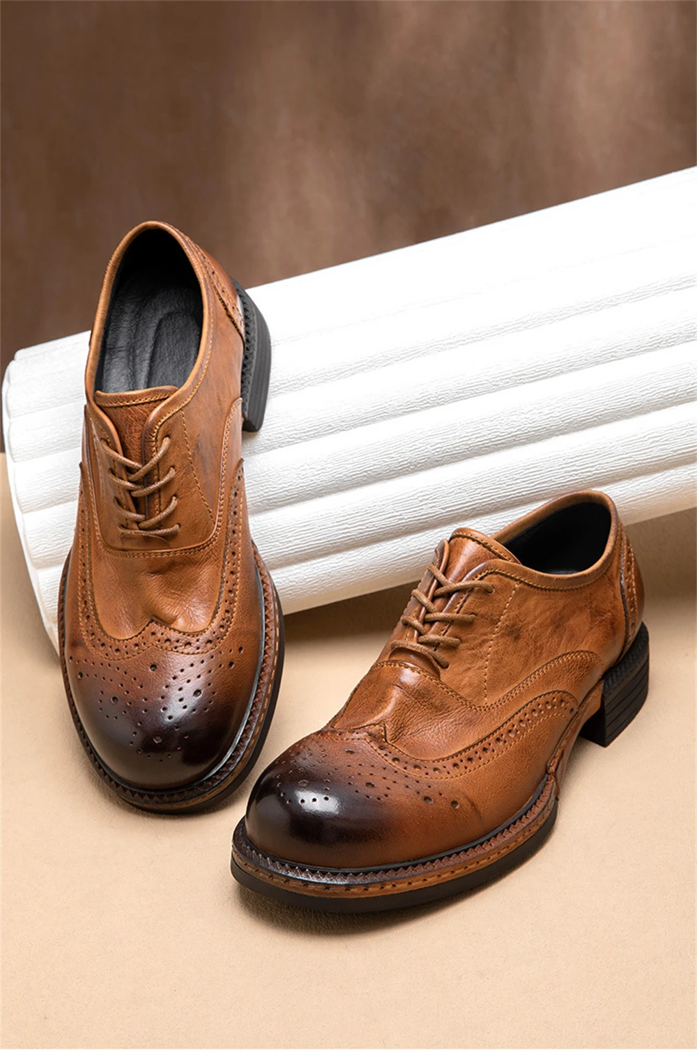 Zapatos Vintage de cuero genuino para hombre, zapatos de alta calidad, vestido Formal clásico de lujo para hombre, zapato clásico elegante italiano de Cuero de vaca negro