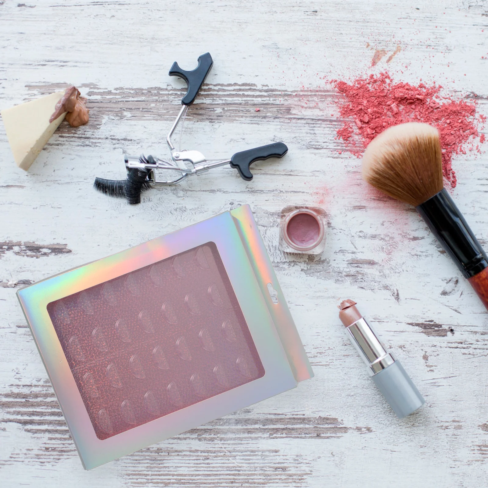 Рисунок 2 - модный органайзер для ресниц большой