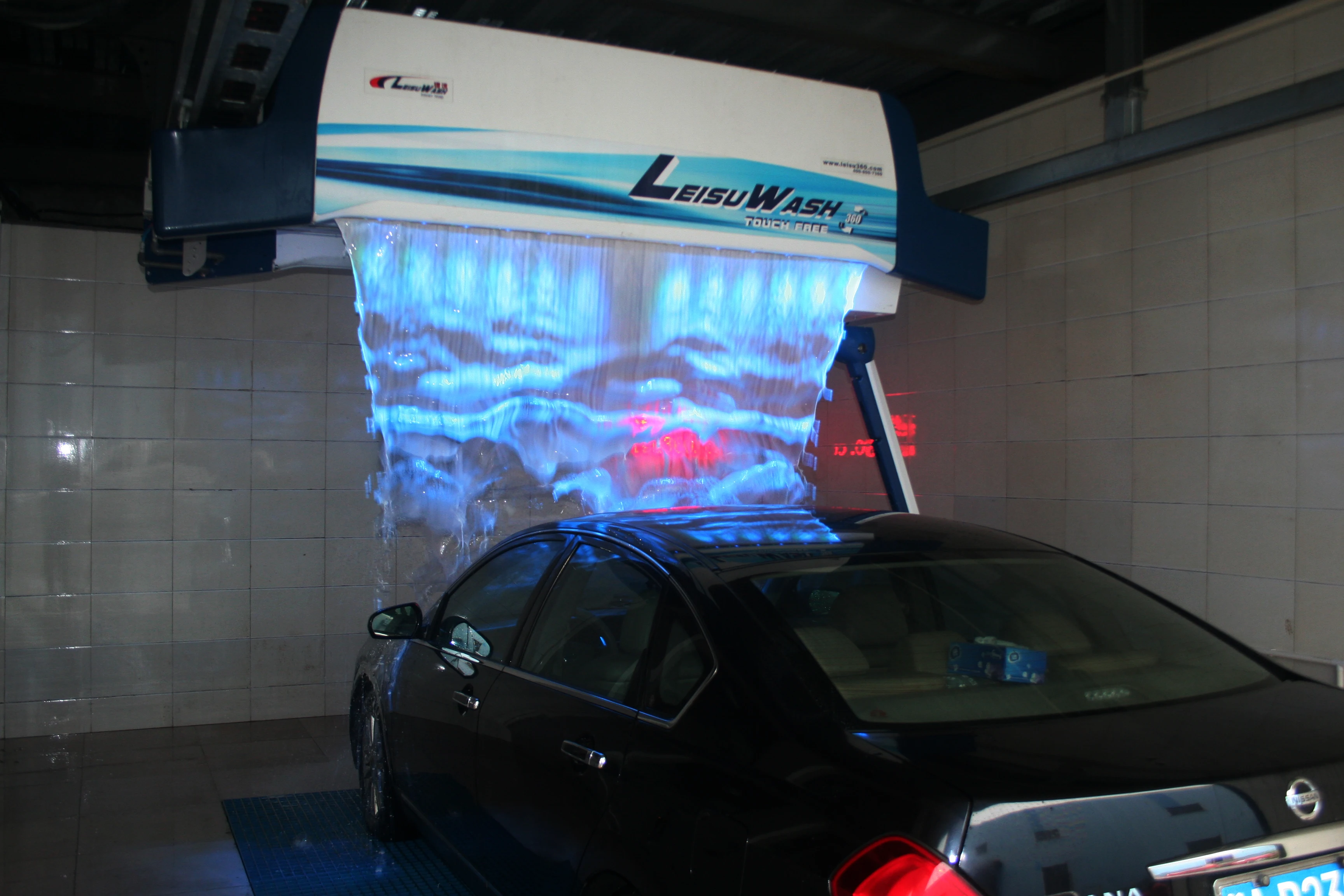 Leisuwash 360 plus automatic with good price with 3 years warranty car wash machine