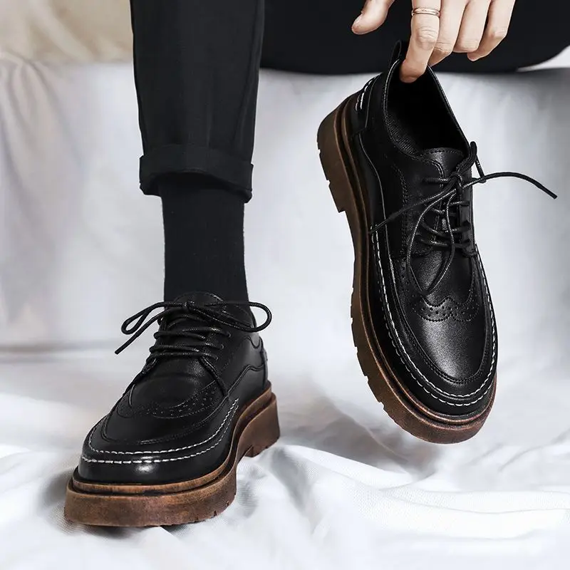 

Men's Autumn 2025 British Brogue Formal Business Shoes Black Wedding Groom Invisible Height Increase Footwear