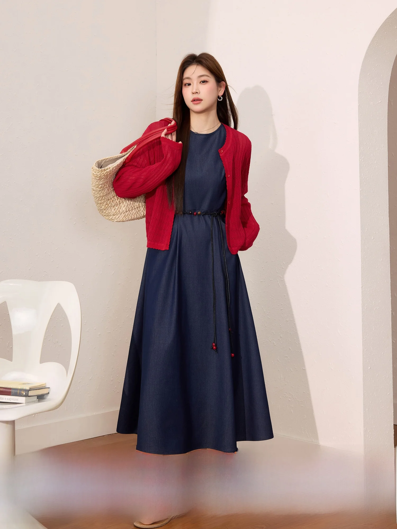 

Blue Language plus Size Retro Denim Slimming Vest Dr Red Open Cardigan Summer New Arrival Clete Set Workwear A-Line Skirt