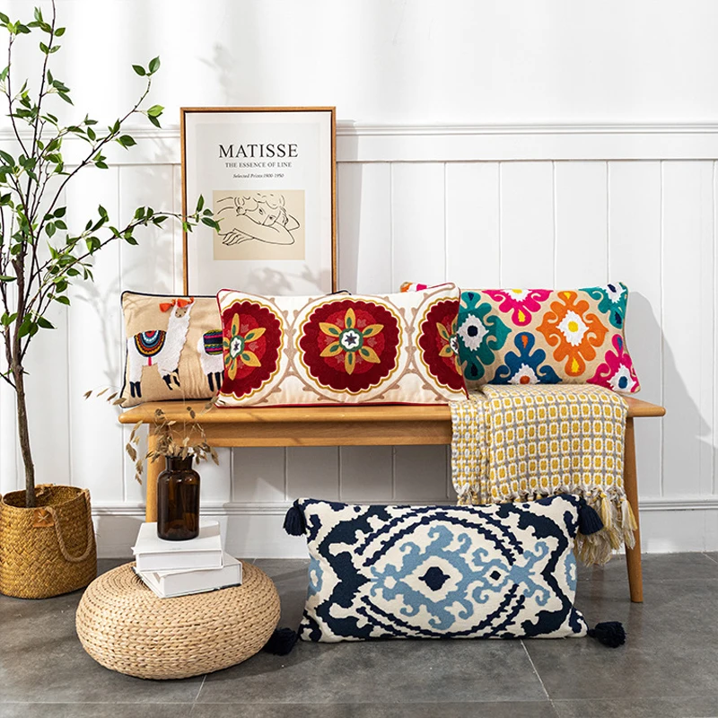 

Tufted Tassels Hairball Retro Cushion Covers Bohemian Style Embroidered Pillowcase For Living Room Sofa Home Decoration