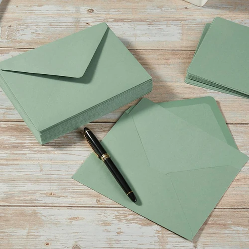 Imagen 1 del producto 50 Uds. Sobre verde hierba 120g papel Kraft 184x133mm invitaciones de boda suministros de negocios postal caja de regalo embalaje papelería