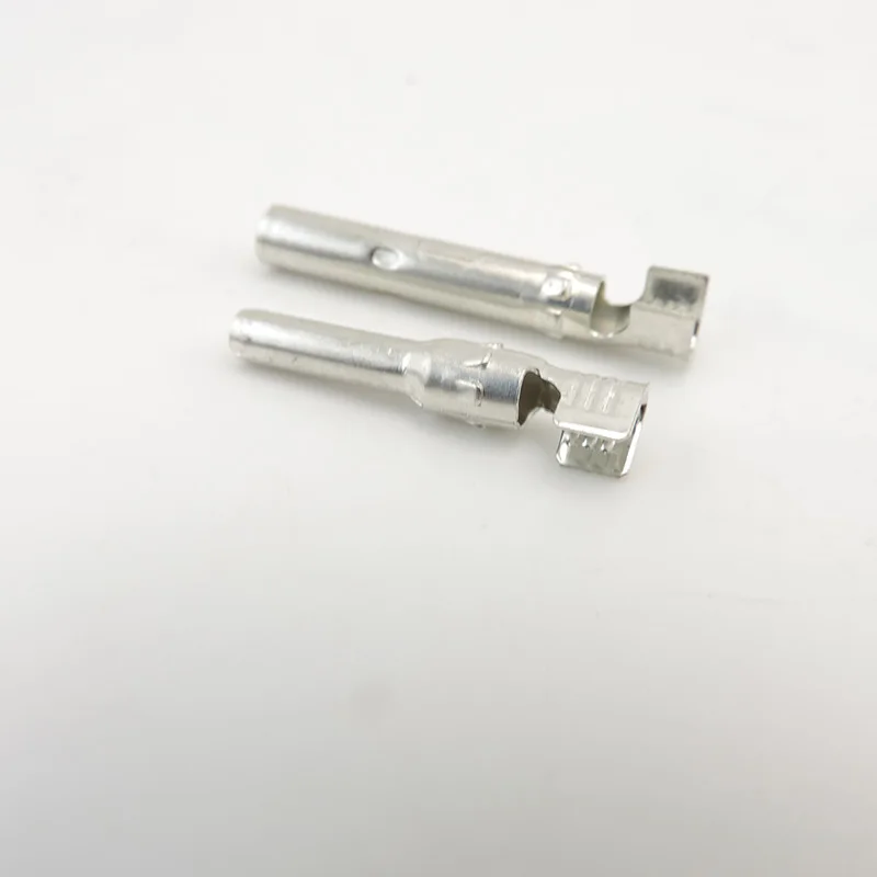 Solar Male Female Connector Inside Metal Core for Cable Connect Solar Panel IP65 Waterproof