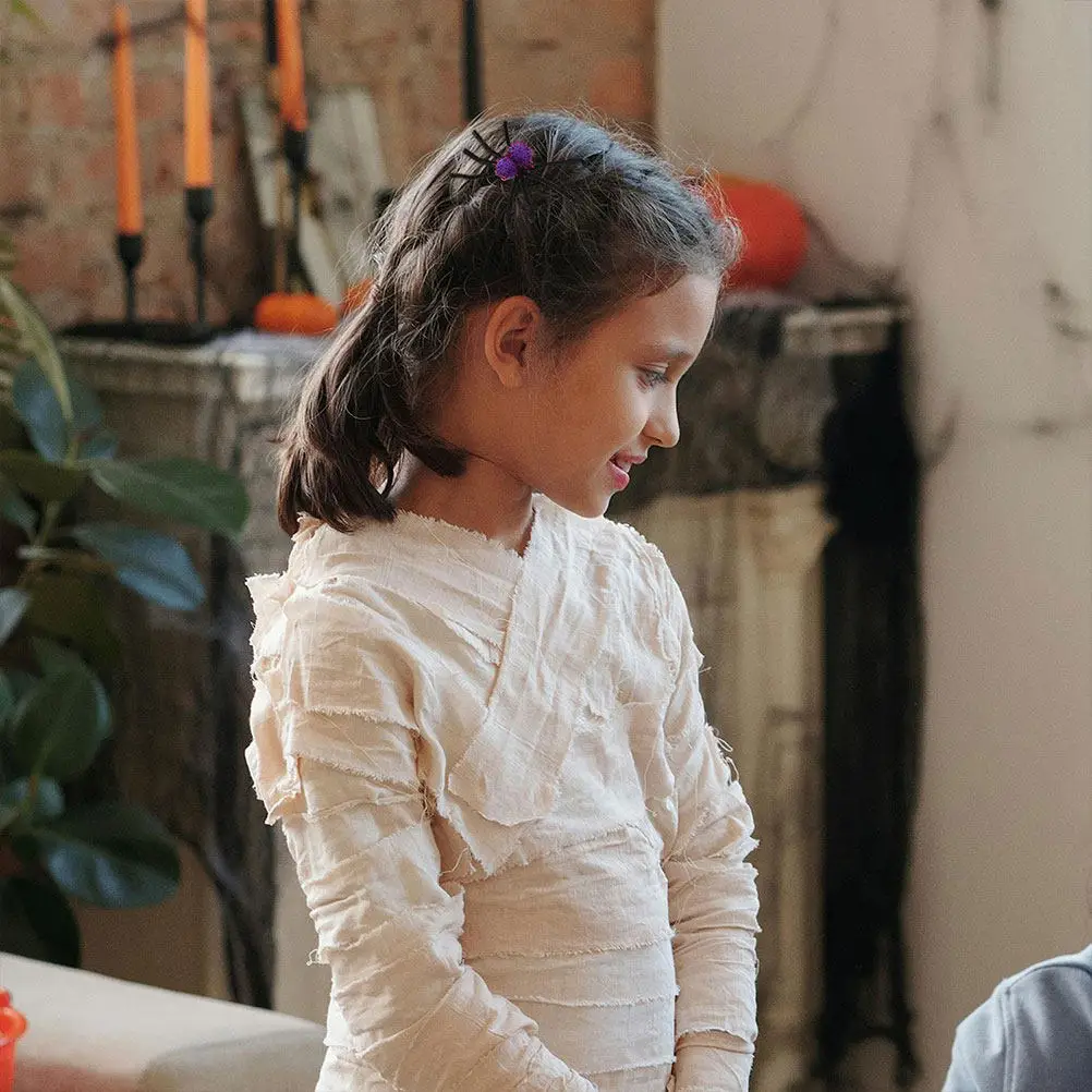 

4Pcs Spider Hair Clips Halloween Hair Accessories Decorative Hairpins for Party Cosplay Spider Hairclip Decor Halloween Hairpins