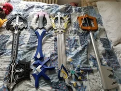 Kingdom Hearts Sora-llave gigante sin corazón, Arma de sombra, espada de Cosplay, 4 estilos