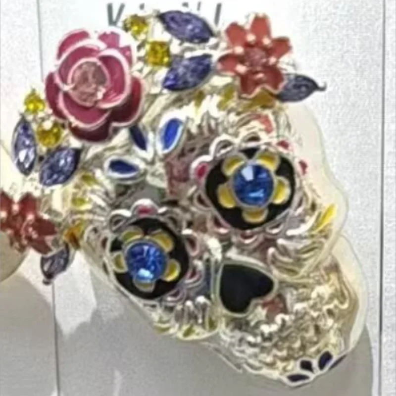 Creative Blue Zircon Eye Skull Head Glaze Brooches For Men Women Trendy Flower Pin Jewelry Halloween Gift Party Office Accessory