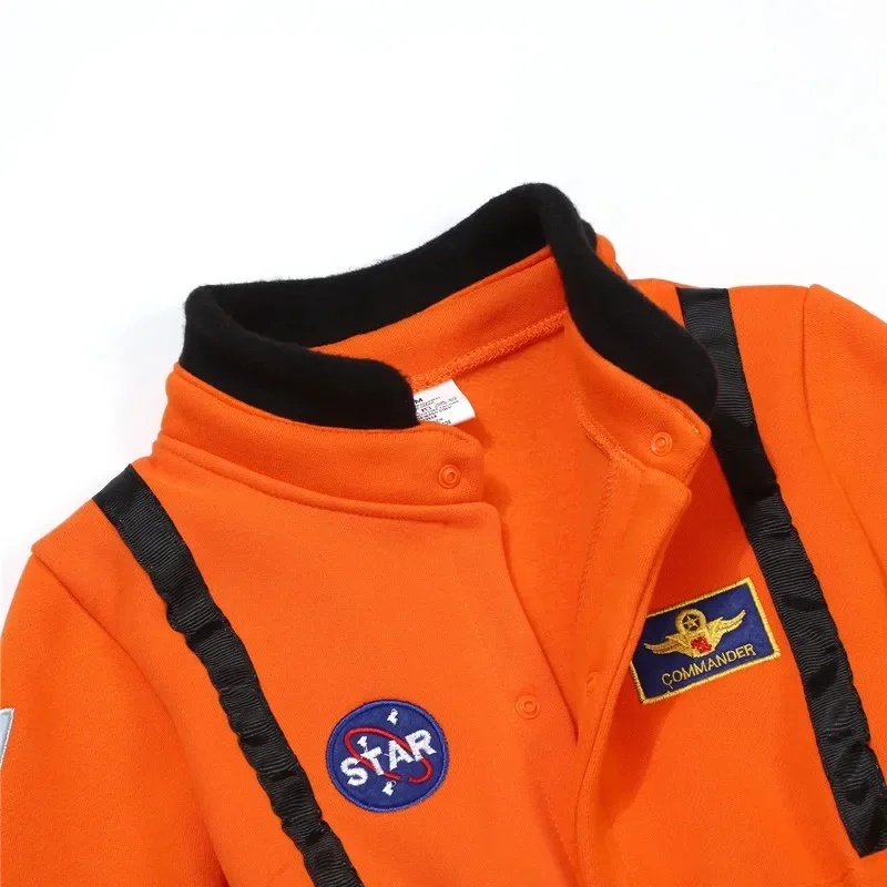 زي رائد فضاء لطيف للأطفال من عمر 3 إلى 12 سنة بدلة فضائية قطنية دافئة مع تصميم أزرار مطرزة لأداء التنكرية