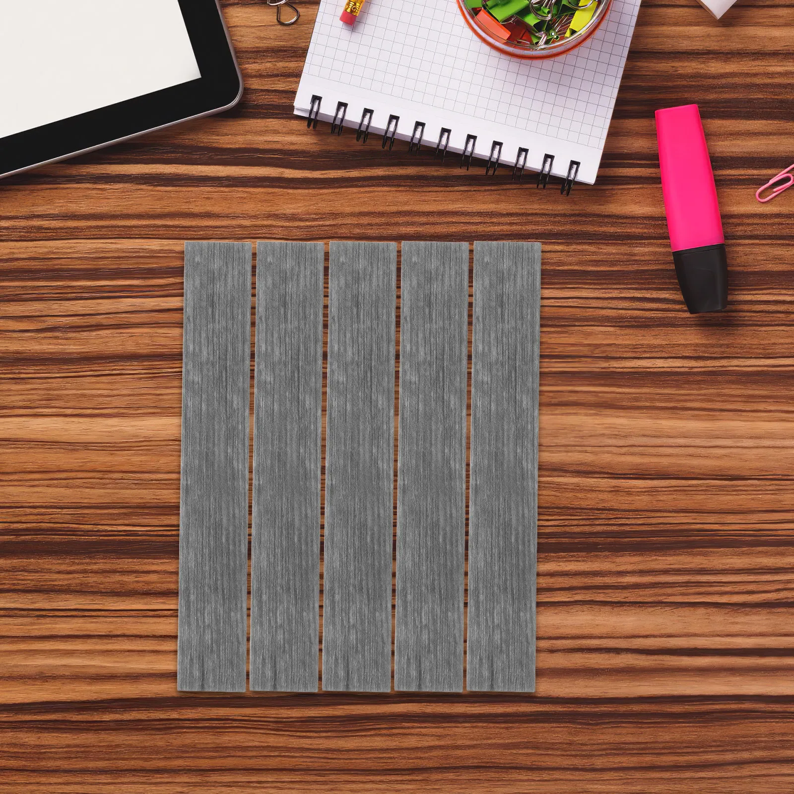 

20 шт. миниатюрной напольной плитки для кукольных домиков, масштаб 1:12, самоклеящаяся, с текстурой дерева, ПВХ, реалистичные декоративные элементы для DIY