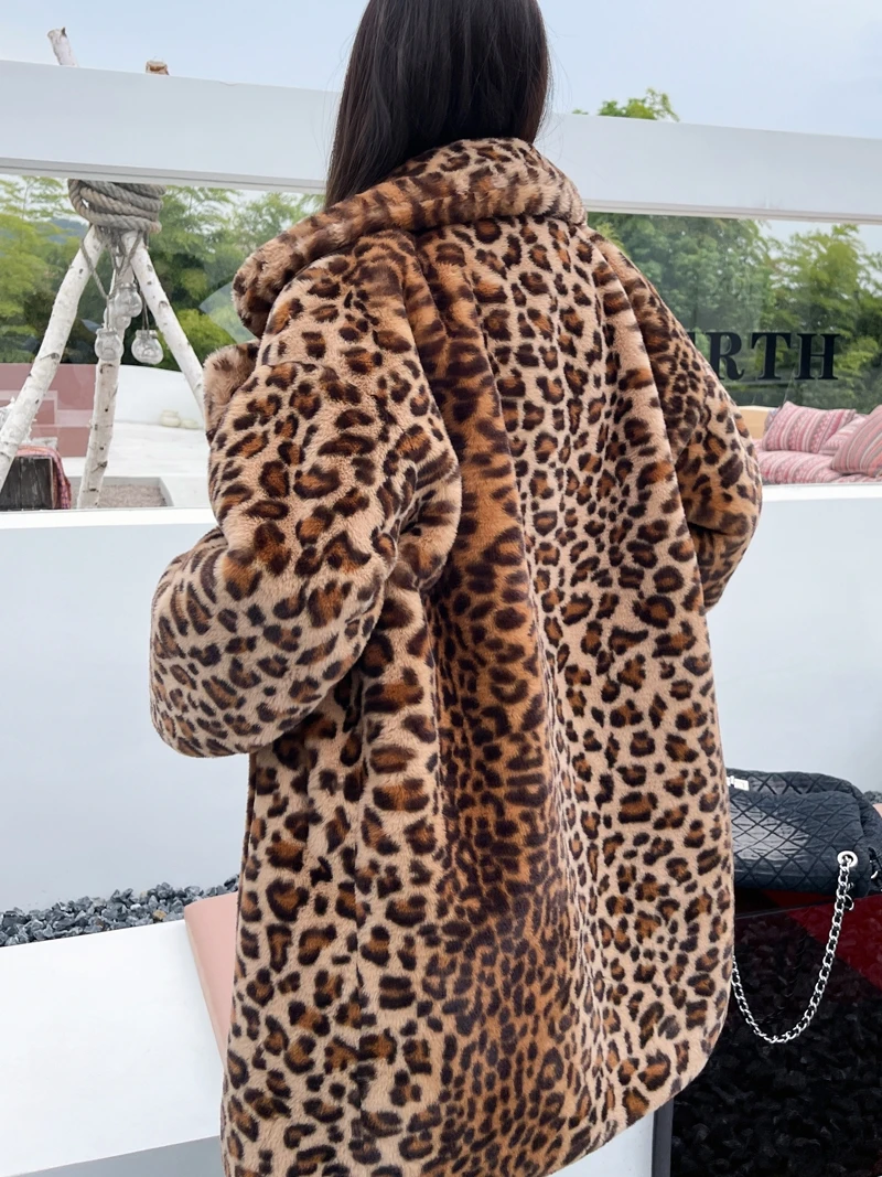 Lady Personalized Leopard Print Faux Fur Coat Female Lapel Jacket Streetwear Women\'s Winter Coats Promotion