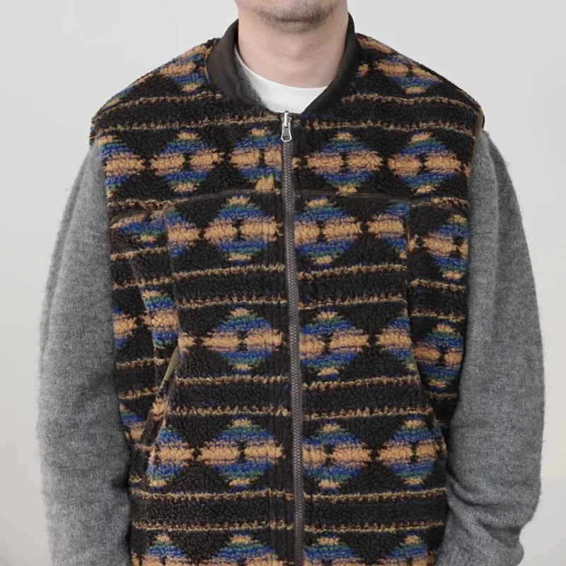Japanese niche Fel Island spliced cotton vest for men, retro and plush warm casual vest