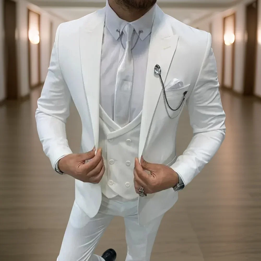 Slim Fit Wedding Suits For Men Italian Style Groom Wear Tuxedo 3 Pcs Business Peak Lapel Blazer (Jacket + Vest + Pants)