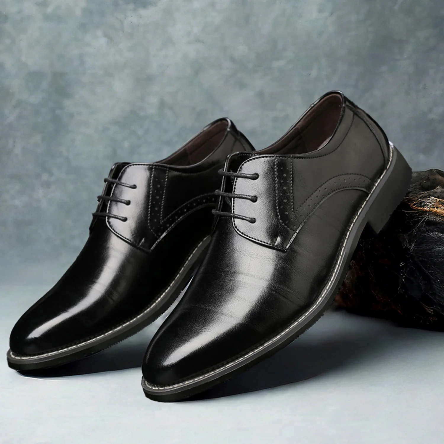 Men's leather shoes 2026 men's British pointed breathable business dress Korean version leather shoes