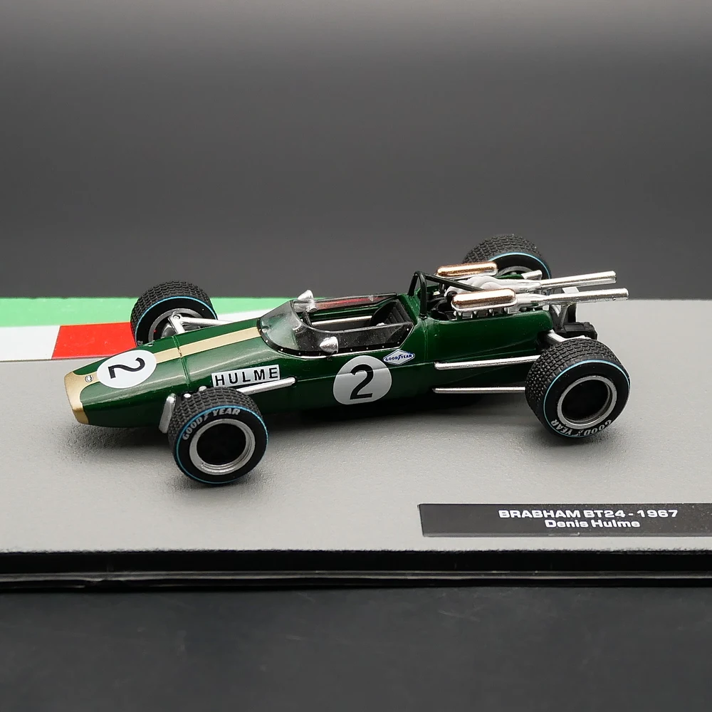 Ixo 1:43 Brabham BT24 1967 Denis Hulme Diecast Car Model Metal Toy Vehicle