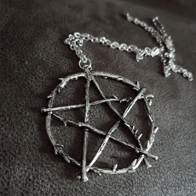 Gothic Pentagram Necklace Grunge Pentacle Wicca Punk Pentagram Statement Jewelry Creative Charm Fashion Women Delicacy Gift Punk