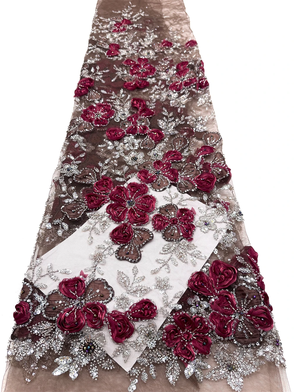 Embroidery Net Fabric - Luxuriöser, hübscher Stoff, hochwertige handgefertigte 3D-Bandstickerei,