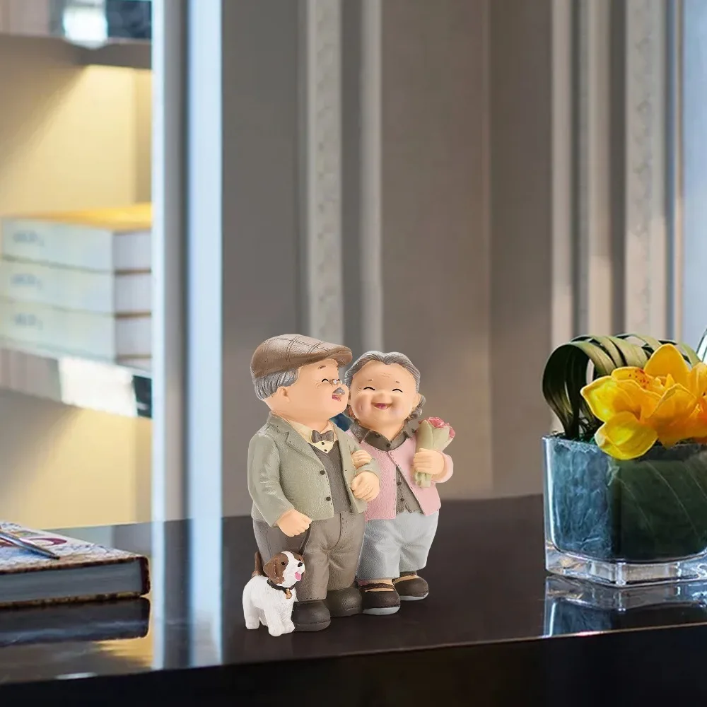 Resin Elderly Couple Resin Figurine Colorful 5in Grandpa Grandma Cake Making Statue Couple Figurine Desktop Figurine