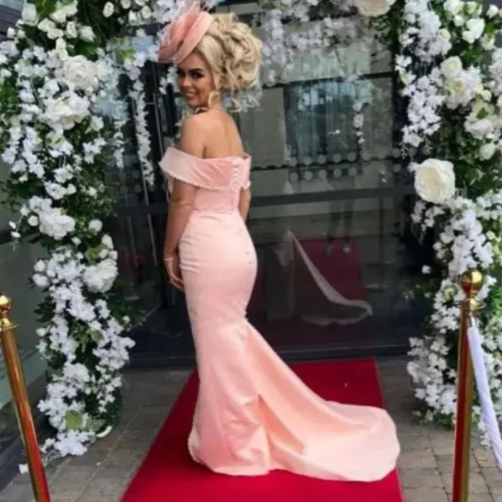 Blush rose sirène robes de bal avec perles paillettes hors de l'épaule haute fente Satin robe de soirée de mariage demoiselle d'honneur robes