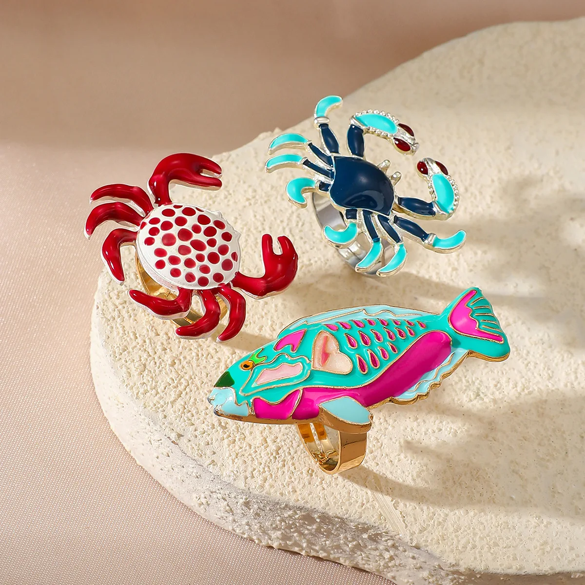 Sweet Unique Design Crab Fish Ring for Women Girl Retro Dripping Oil Marine Animal Cute Adjustable Open Ring Summer Seaside Fun