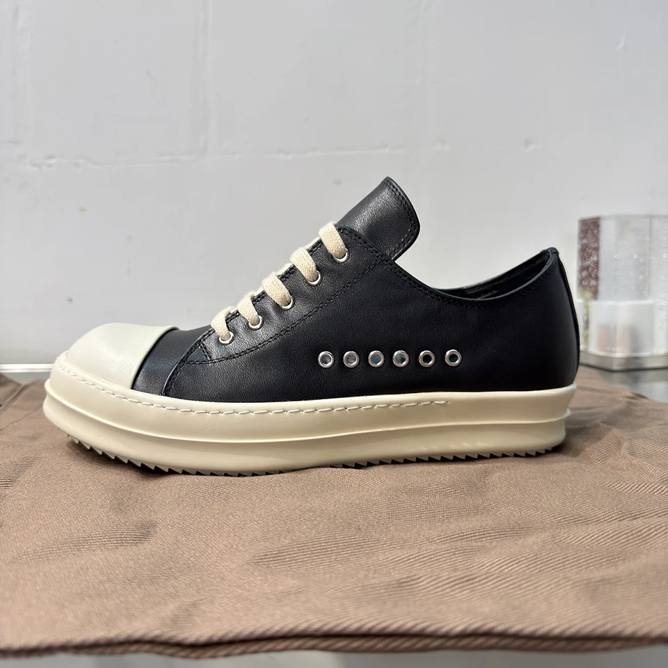

Casual Shoes Men Low Top 26ss New Black Leather Metal Hole Breathable Ro Luxury Designer Sneakers Thick Sole Lace Up Women Flat