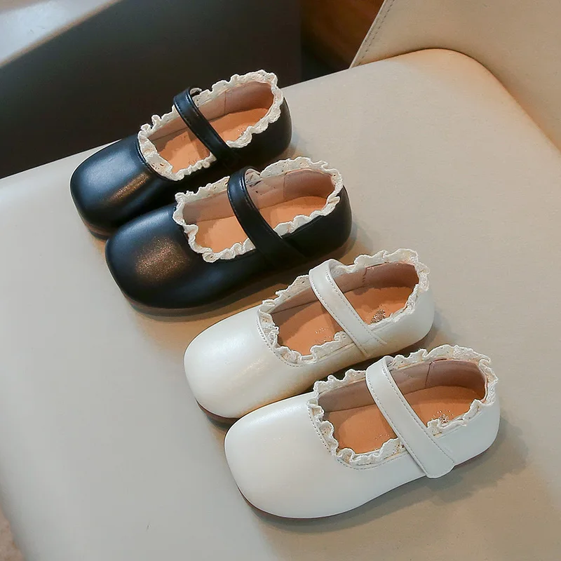 

2025 New Children Flats Simple Lolita Girls Princess Leather Shoes Casual Walking Versatile Sweet Pleated Kids Shoes Flats Soft