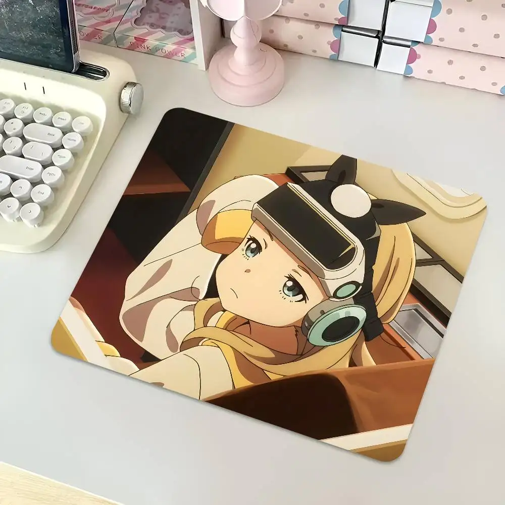 Kurumi Lycoris Recoil Mousepad Small LockEdge Mouse Pad For Gamers Computer Desk Pad Rectangular Anti-slip Rubber