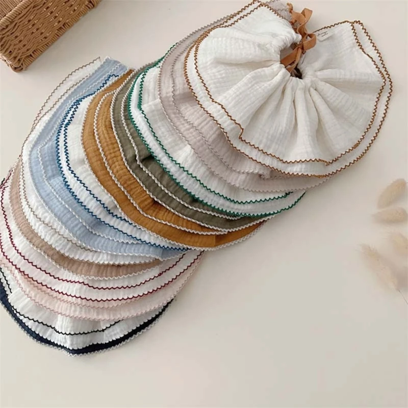 2Pcs Korea Style Print Baby Bibs Baby Girls Burb Cloth Soft Cotton Baby Bibs Towels Infant Baby Feeding 4-Layer for 0-12M