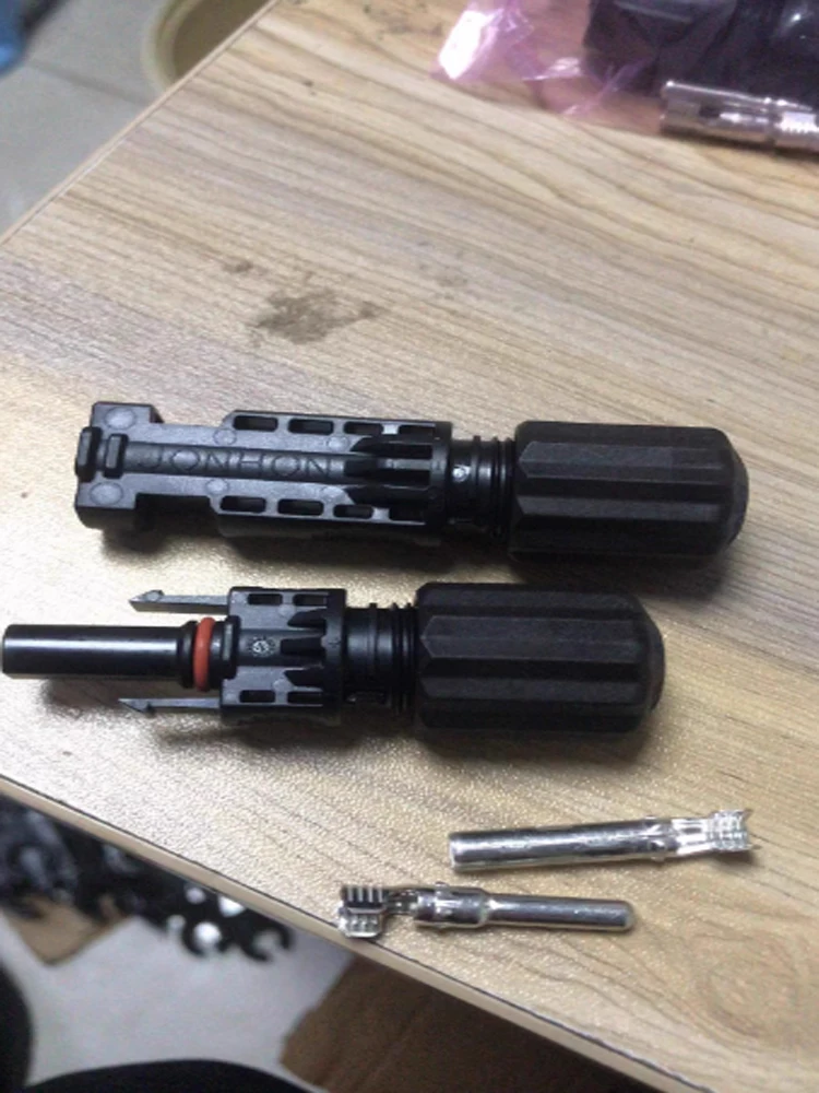 Terminal CC de cabeza macho y hembra de conector MCfour marca Jonhon para inversor de red Hua-wei de 150KW