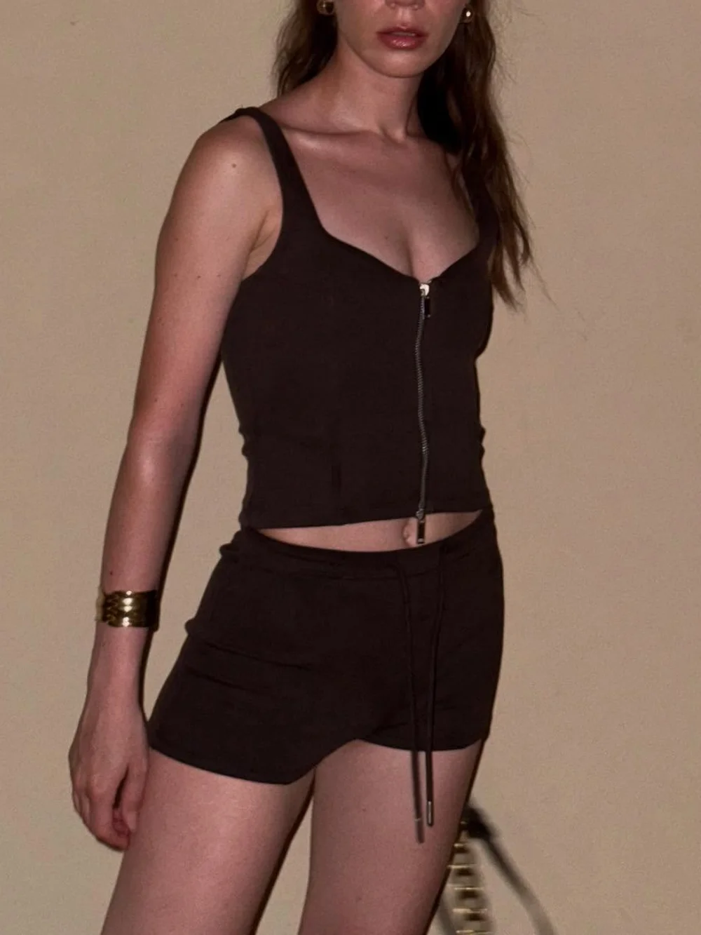 

Sexy Fashion Women's Suit Solid Color Backless Zipper Suspender Top Straight Shorts 2025 New Summer Beach Party Holiday Suit