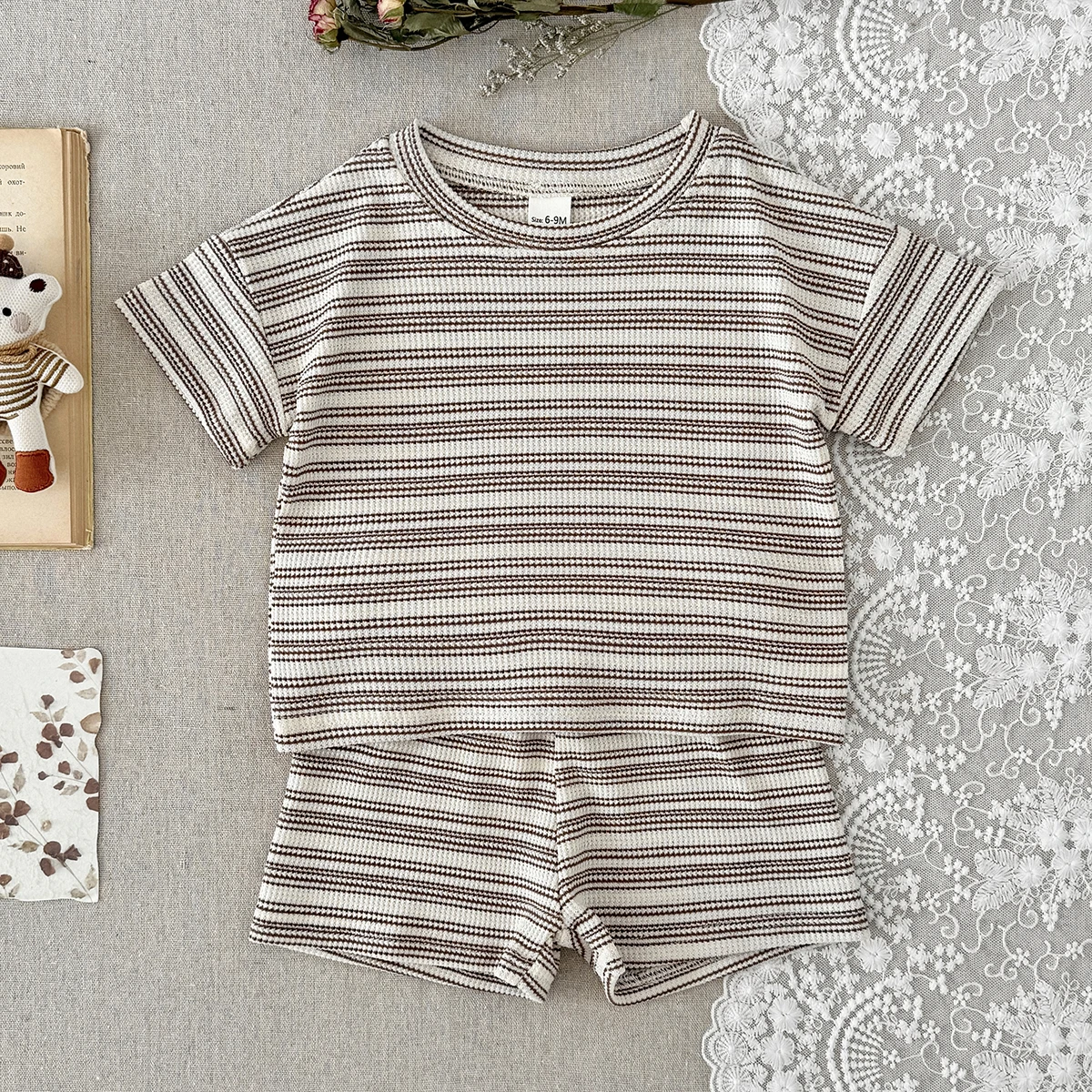 Korean Version Summer Baby Boys and Girls Breathable Round Neck Short Sleeved Shorts Striped Set Two-piece Set 0-3Y