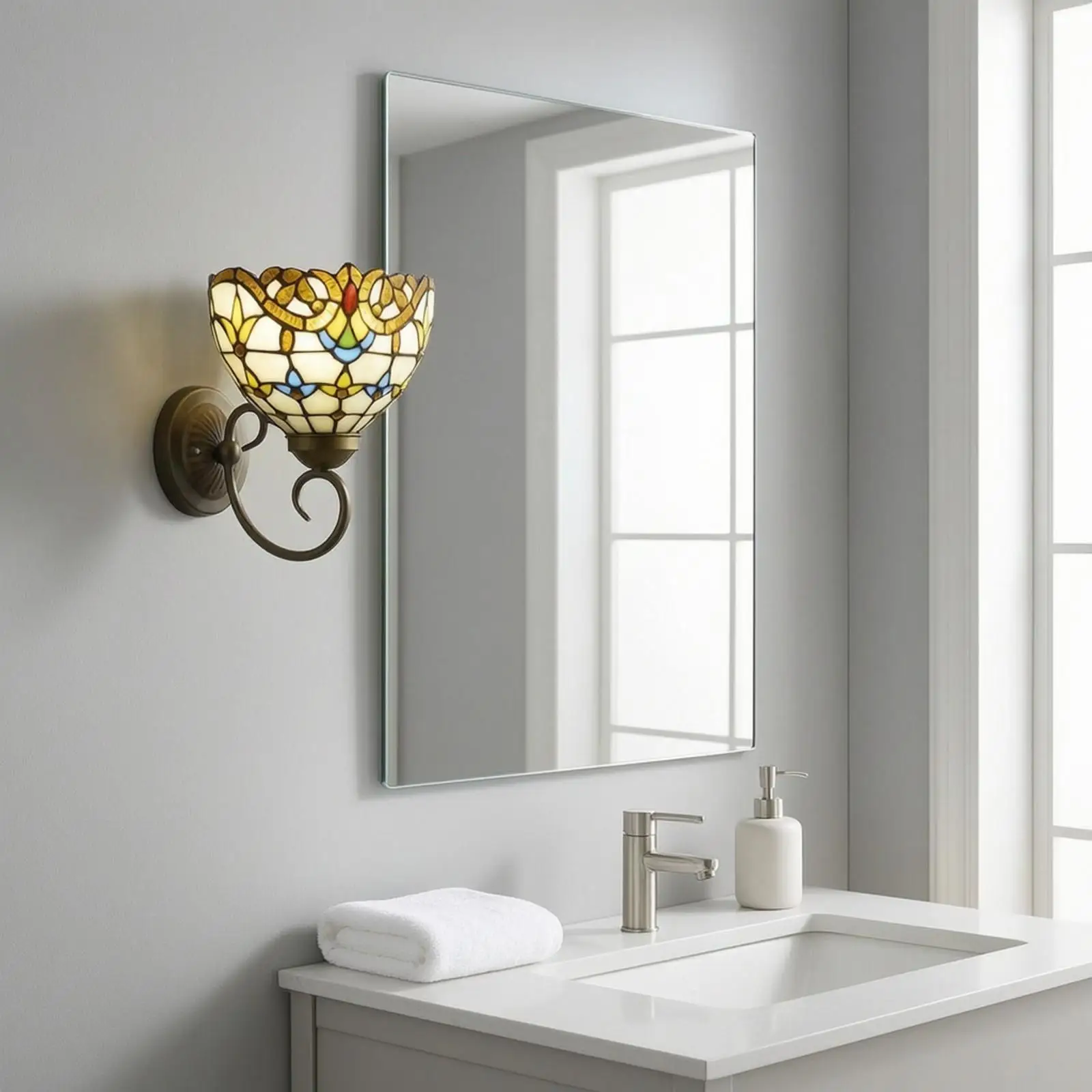 luminaire-mural-design-sirene-abat-jour-en-mosaique-de-verre-artistique-support-en-metal-pour-eclairage-d'accentuation-dans-un-couloir