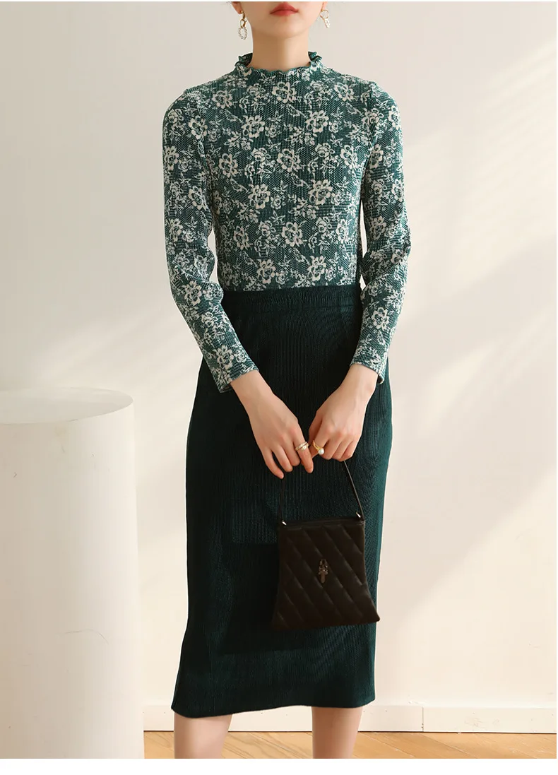 2025 Zomer Nieuwe Miyake Geplooide Hoge Taille Effen Kleur Half-body Rok Korte Mouw Gedrukt Top Tweedelige Damespak ALSEY